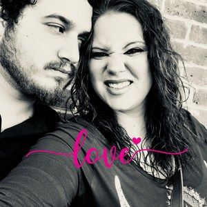 Meet your Posher, Mindie